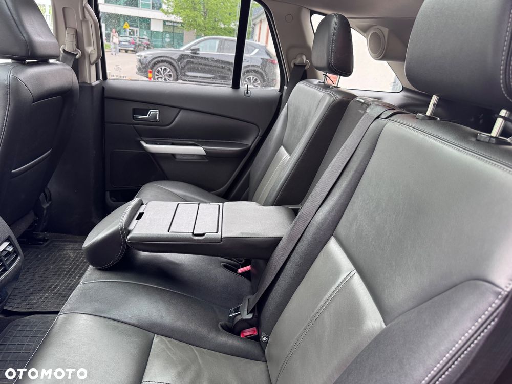 Ford Edge - 15