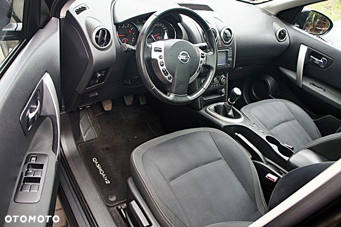 Nissan Qashqai+2 2.0 360 - 4
