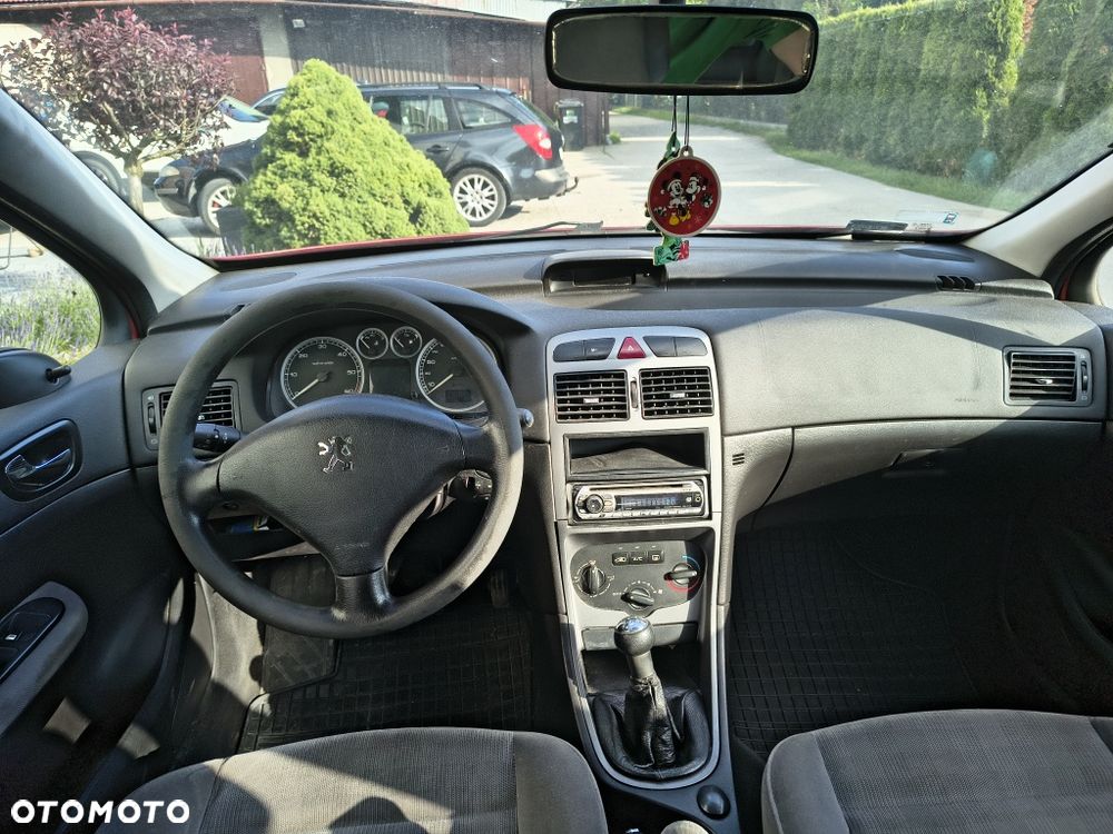 Peugeot 307 - 4