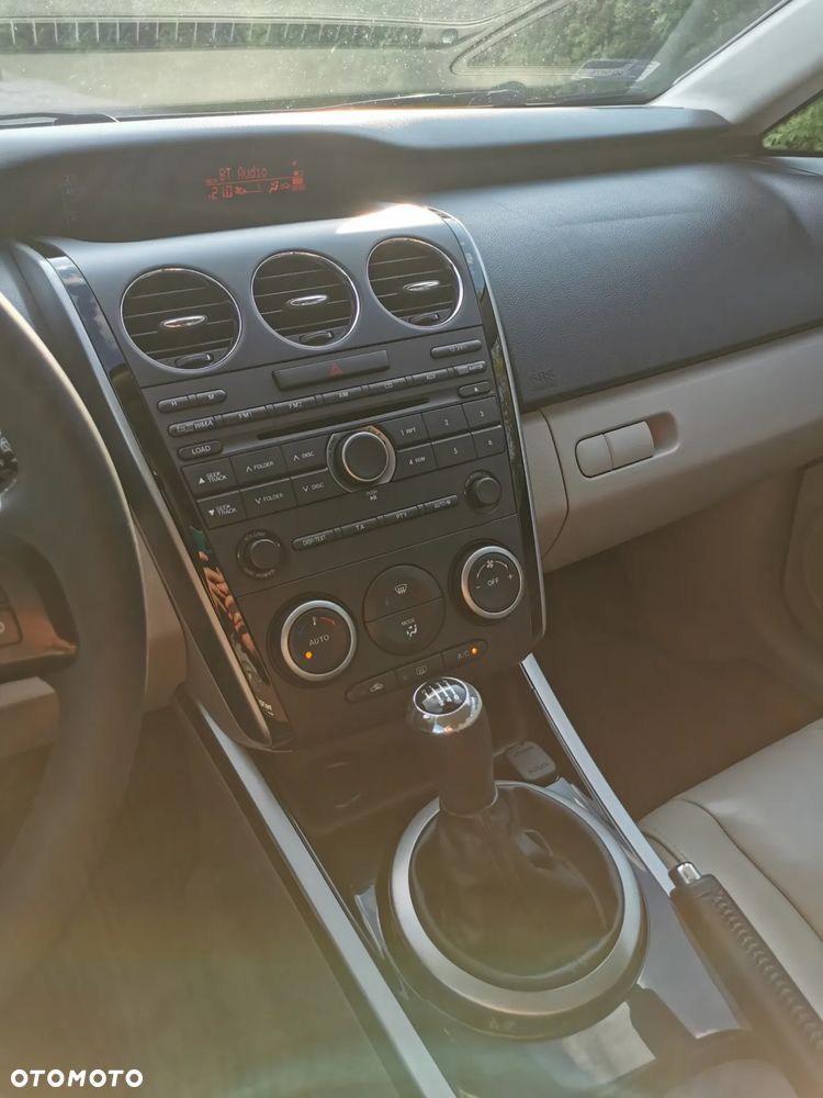 Mazda CX-7 2.2 CD Exclusive + - 9