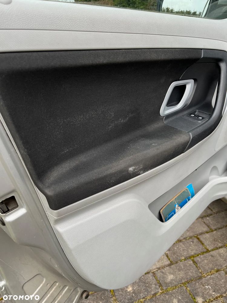 Skoda Fabia 1.2 HTP Ambiente - 20