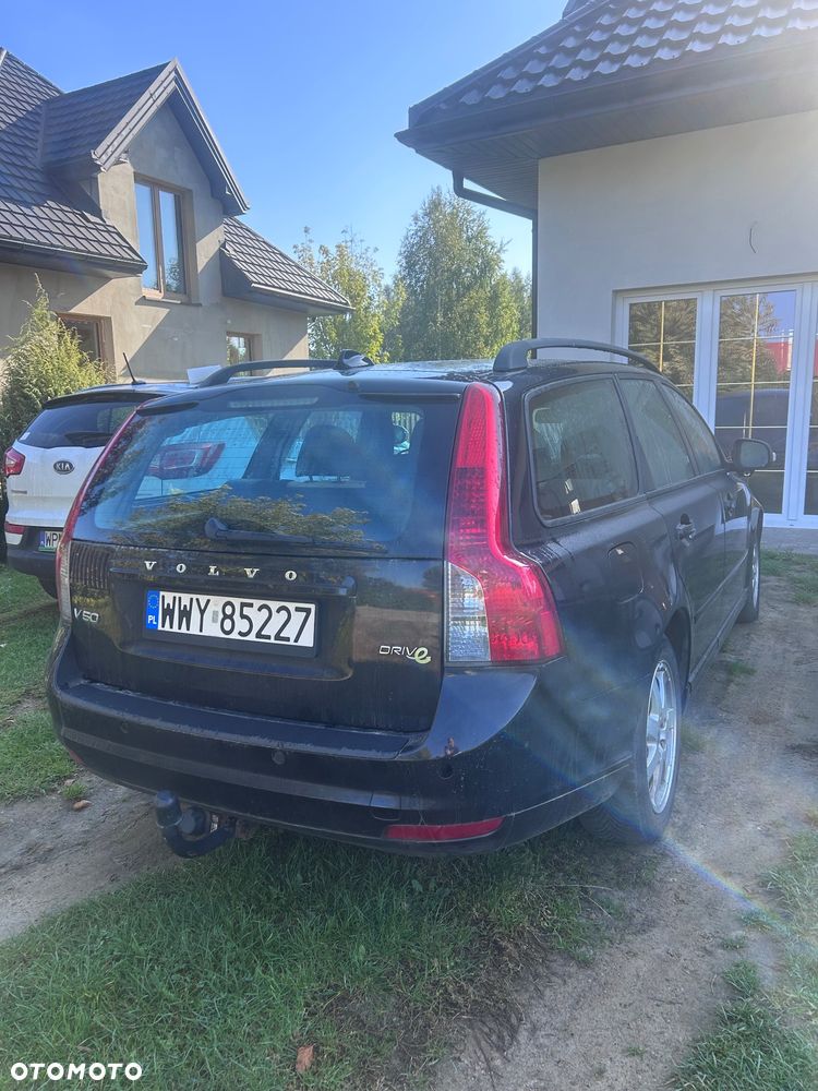 Volvo V50 2011 photo 4