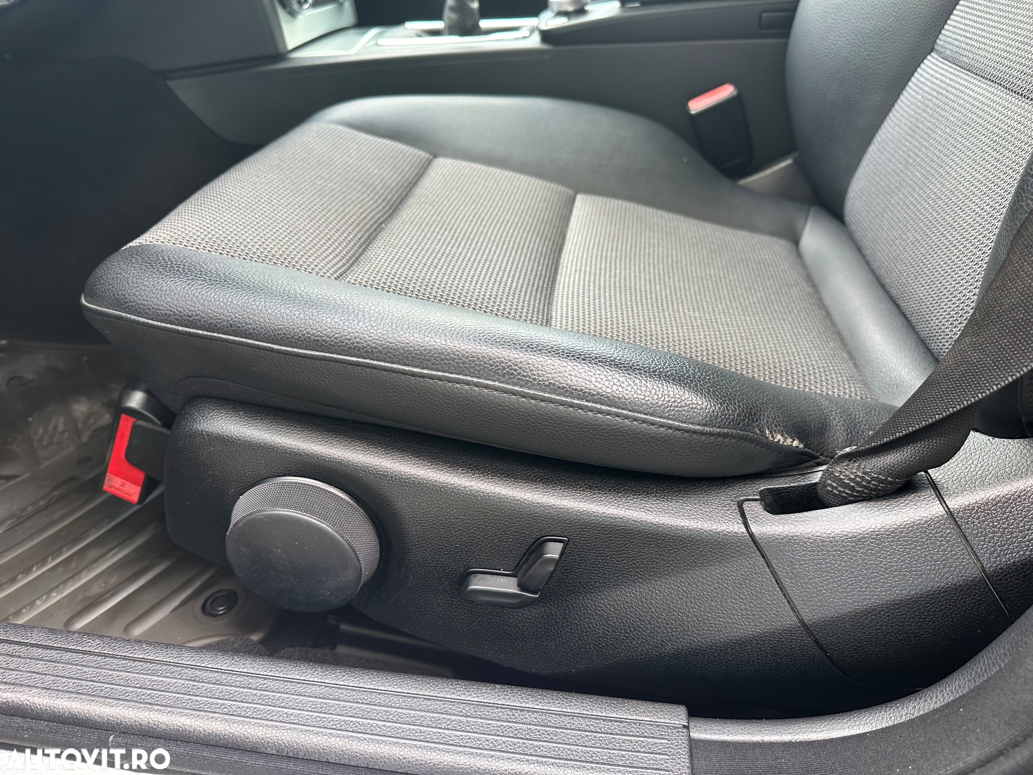 Mercedes-Benz C 220 CDI - 13