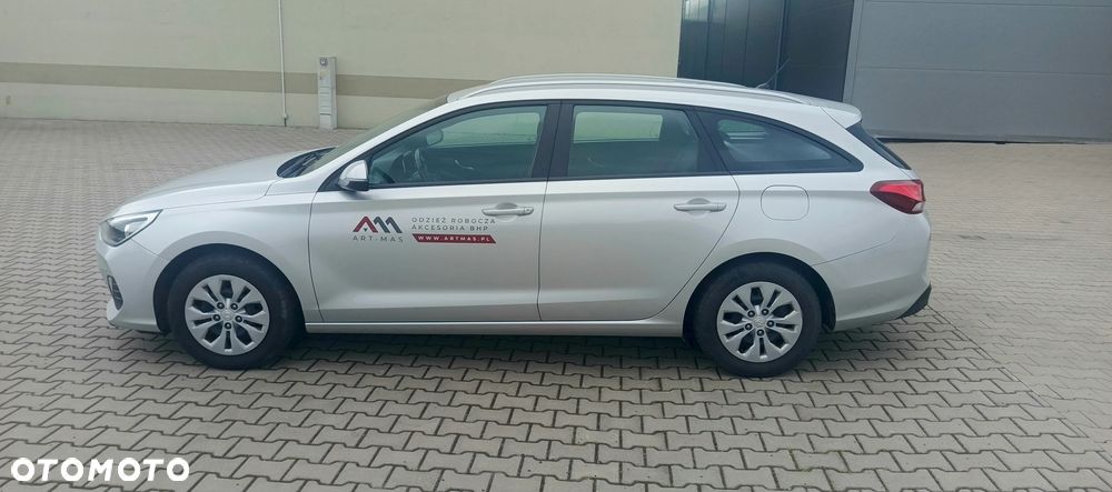 Hyundai i30 1.4 Comfort - 8