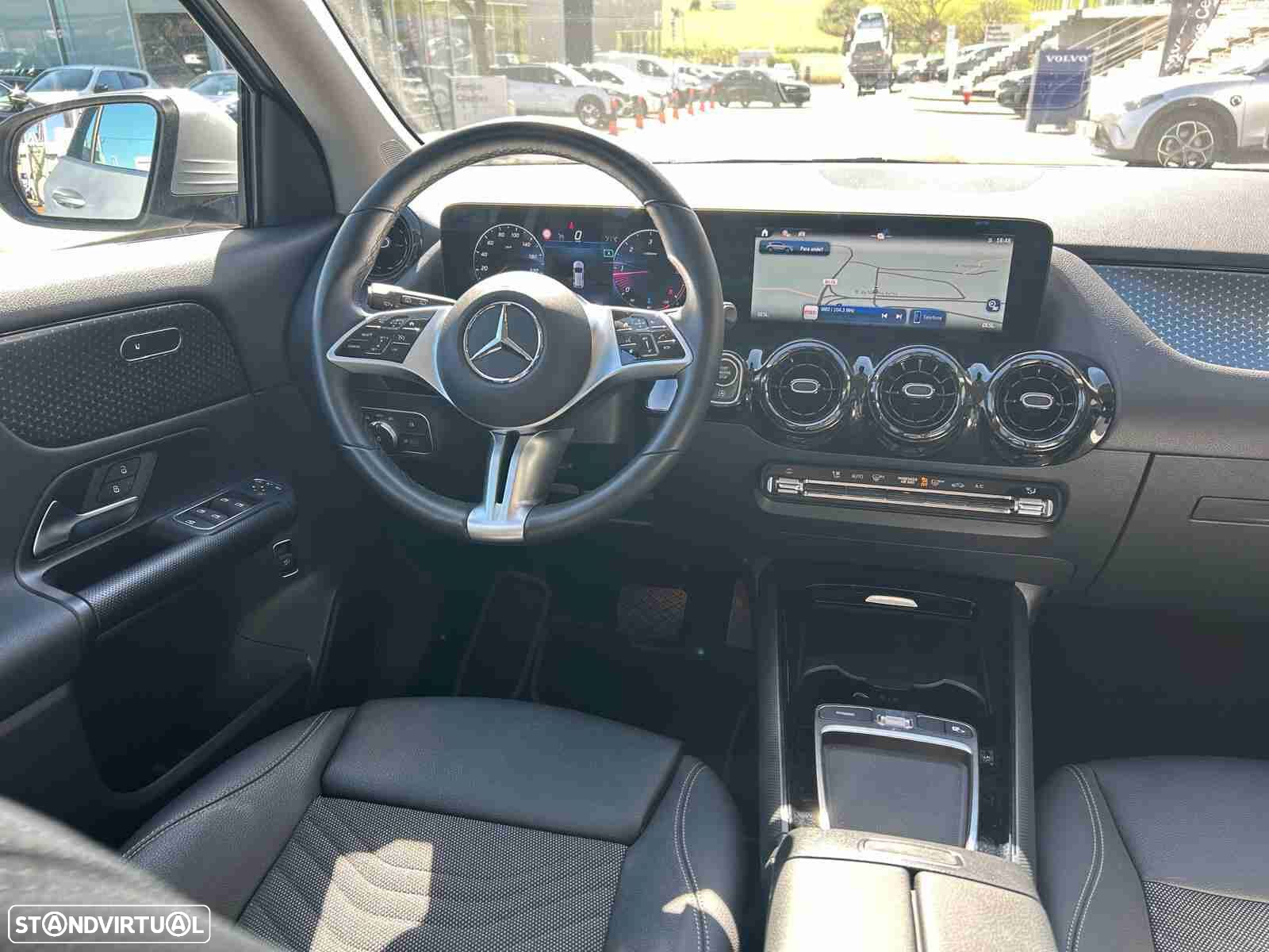 Mercedes-Benz GLA 180 d - 6