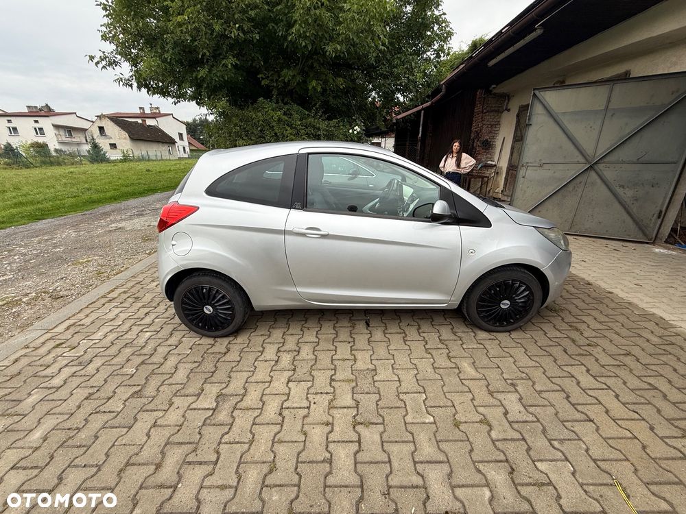 Ford KA 1.2 Titanium (air2) - 4