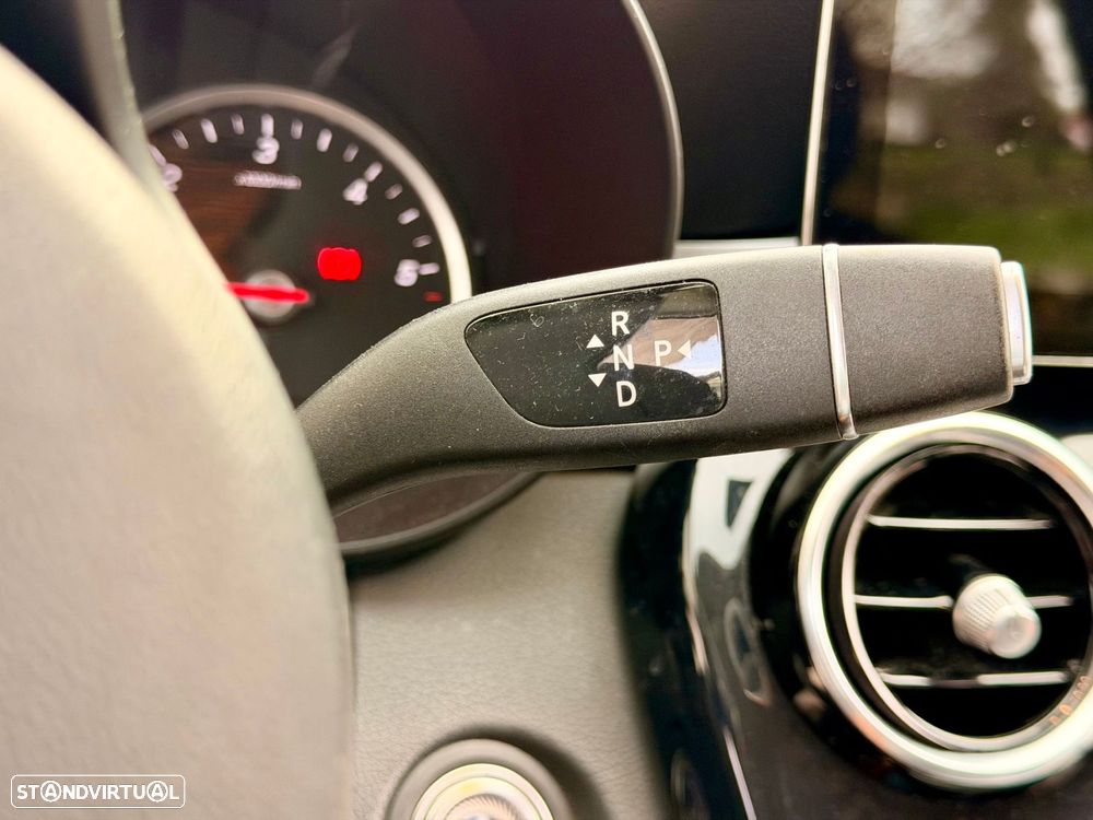 Mercedes-Benz C 180 - 25