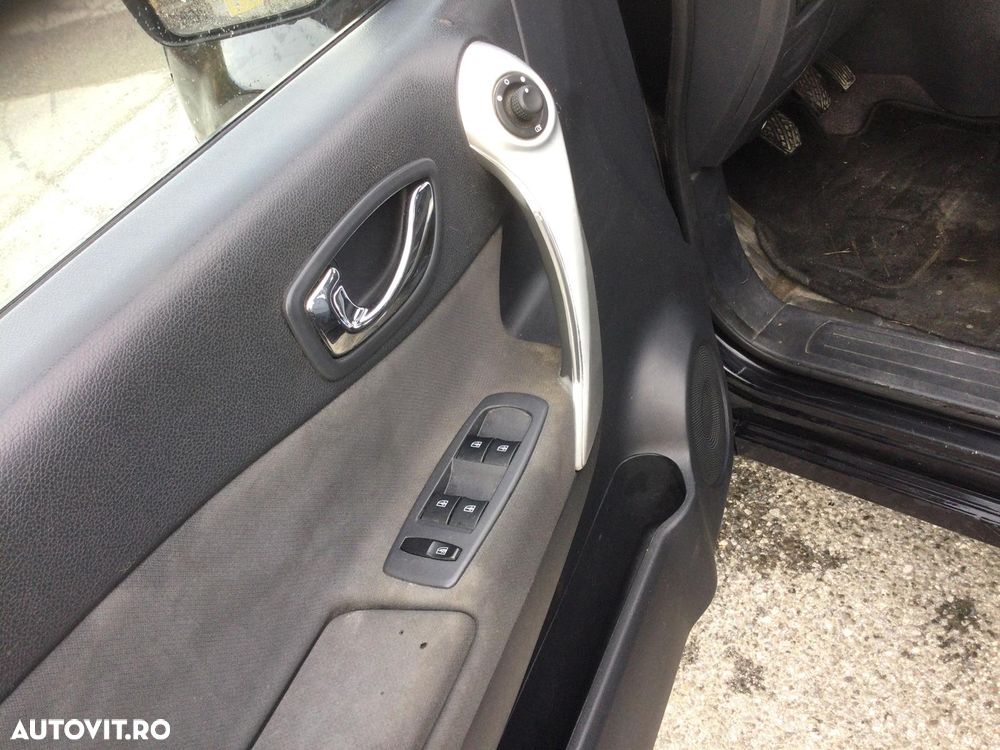 Renault Koleos 2.0 dCI FAP 4x4 Dynamique - 13