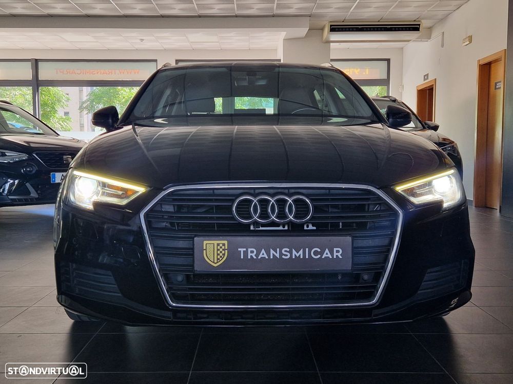 Audi A3 Sportback 1.6 TDI Advance - 3