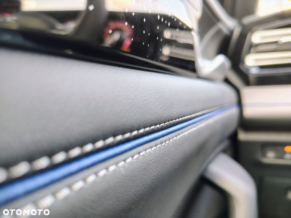 Volkswagen Tiguan - 36