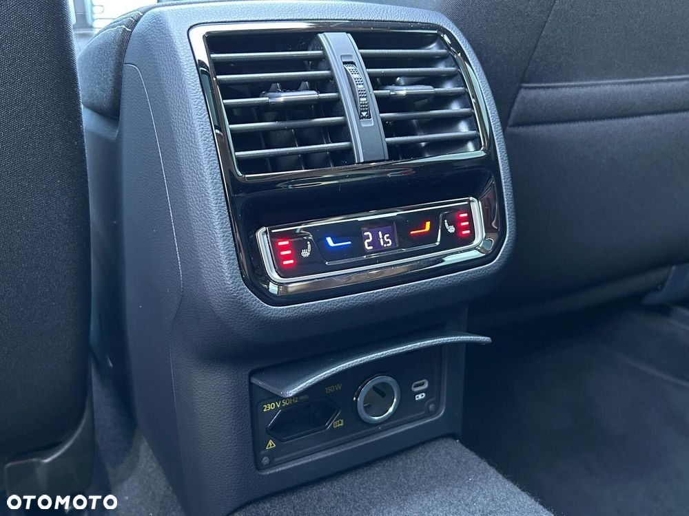 Volkswagen Passat Variant - 37