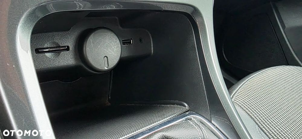 Opel Astra 1.6 Turbo Innovation - 31