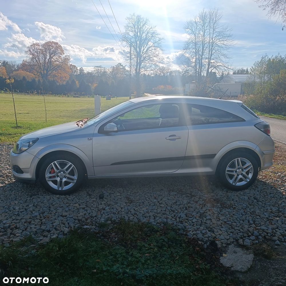 Opel Astra GTC 1.7 CDTI - 6