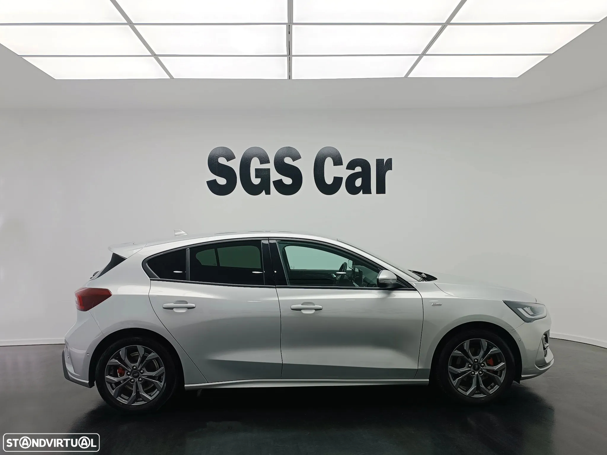 Ford Focus 1.0 EcoBoost MHEV ST-Line X - 5