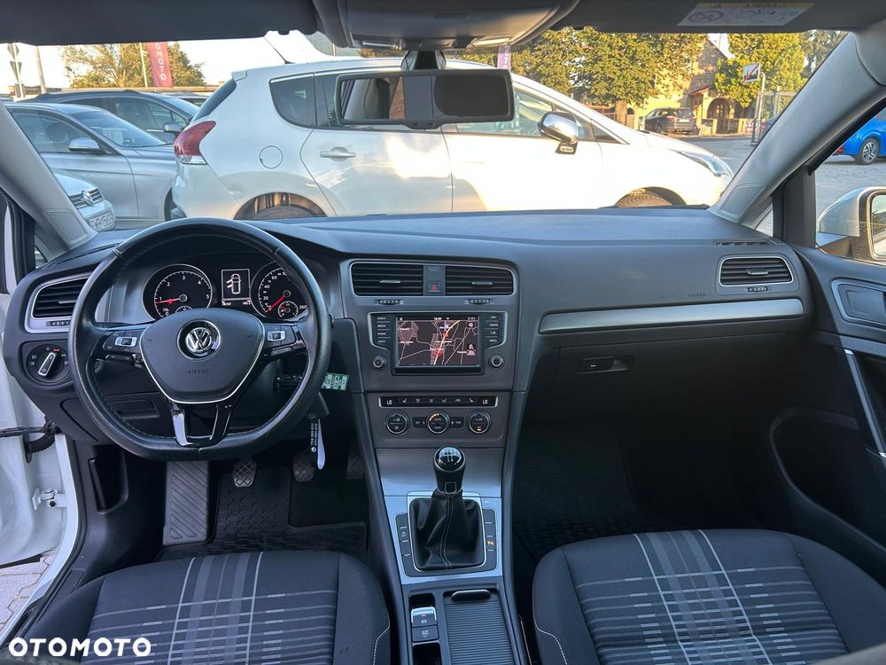 Volkswagen Golf 1.6 BlueTDI Trendline - 15