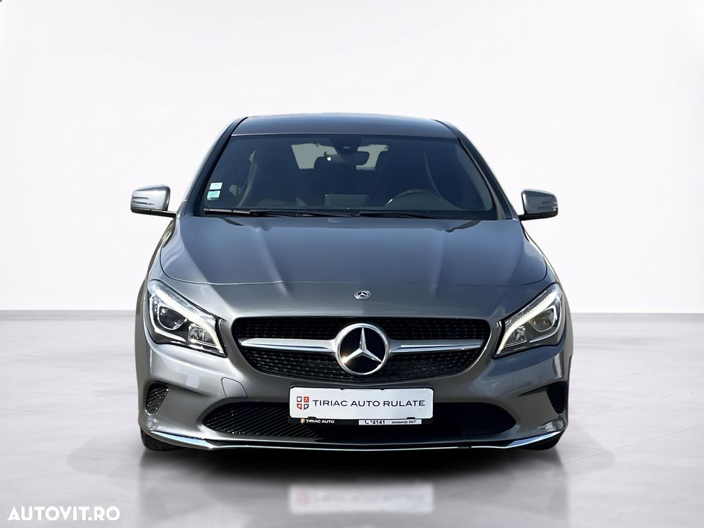 Mercedes-Benz CLA 180 7G-DCT Urban - 9