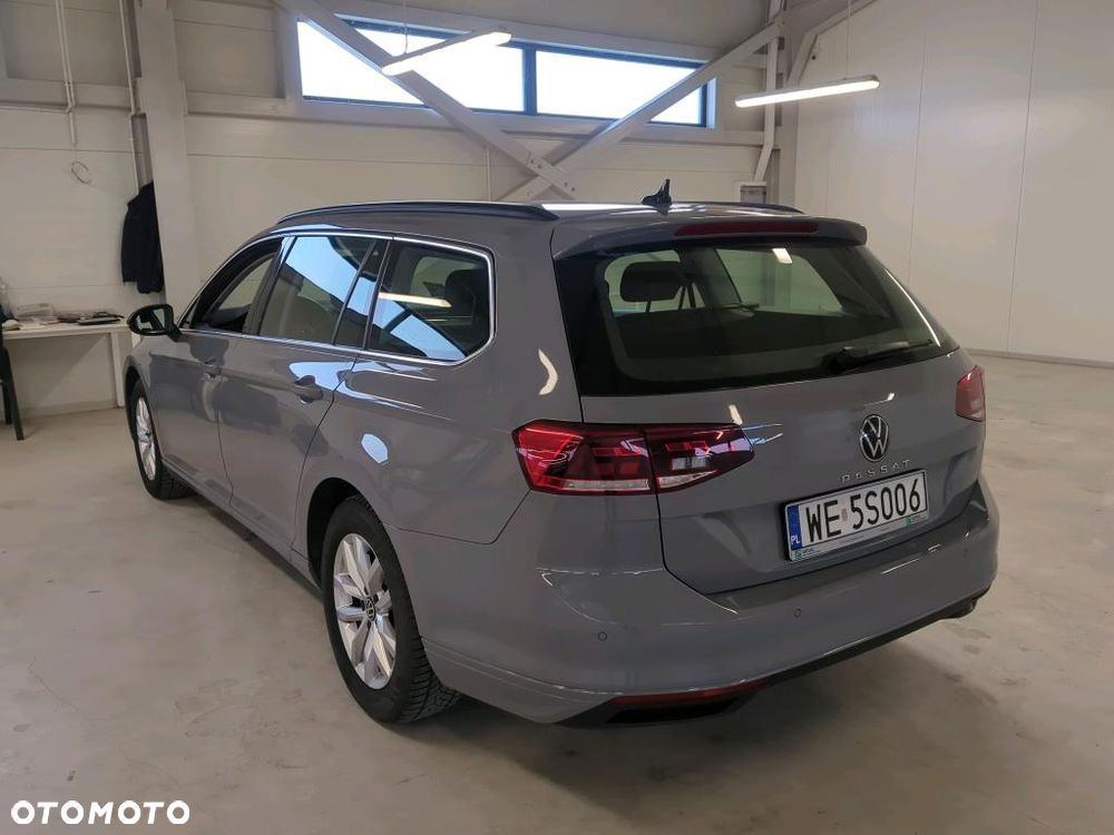 Volkswagen Passat 1.5 TSI EVO Business - 3