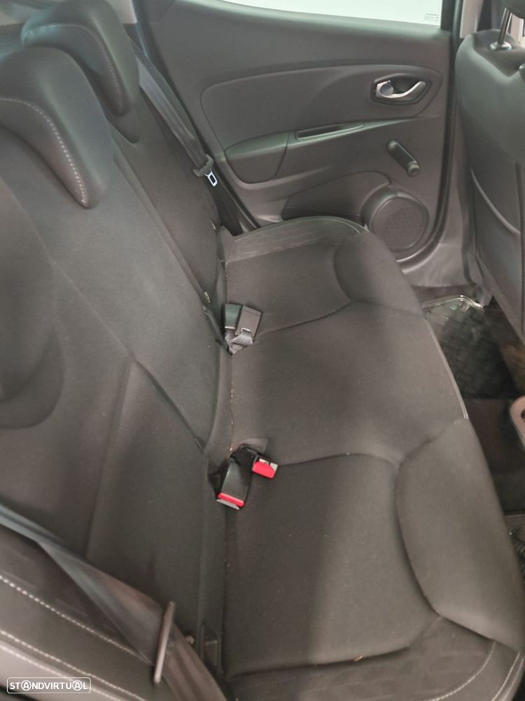 Renault Clio 0.9 TCe Limited - 9