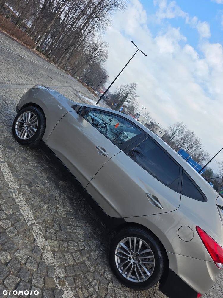 Hyundai ix35 1.7 CRDi 2WD Comfort - 2