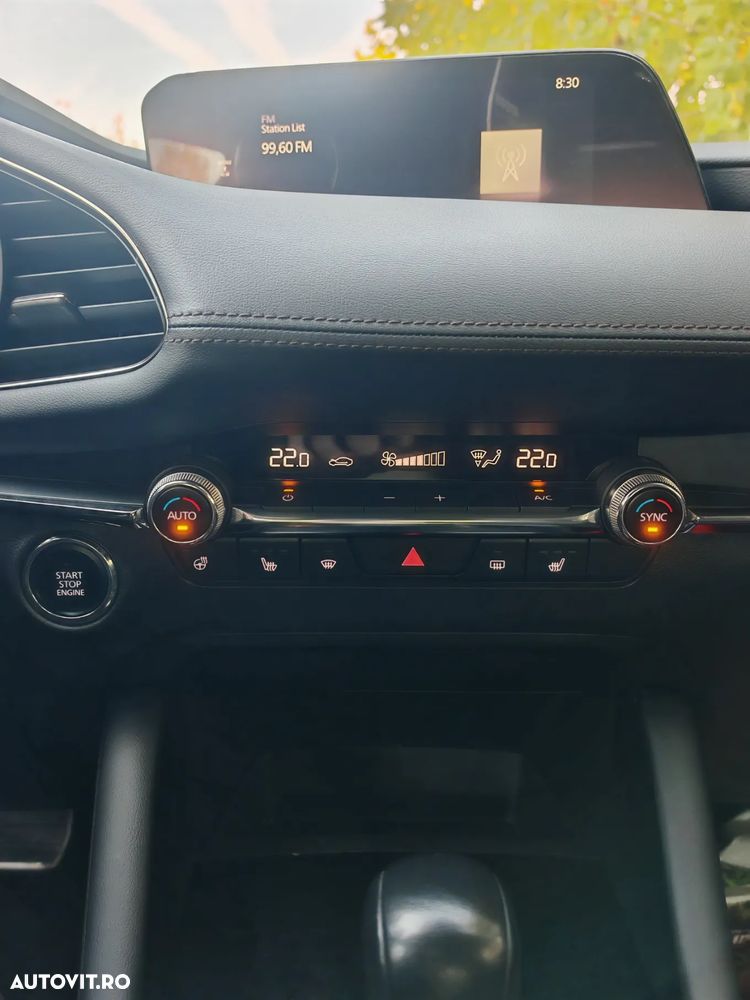 Mazda 3 e-Skyactiv X186 AT MHEV GT+ - 10