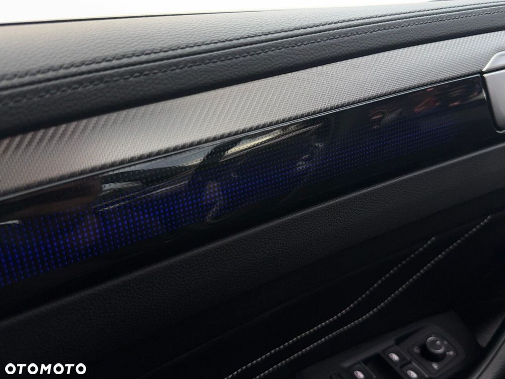 Volkswagen Arteon 2.0 TSI R-Line DSG - 36