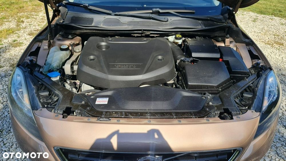 Volvo V40 D2 Momentum - 33