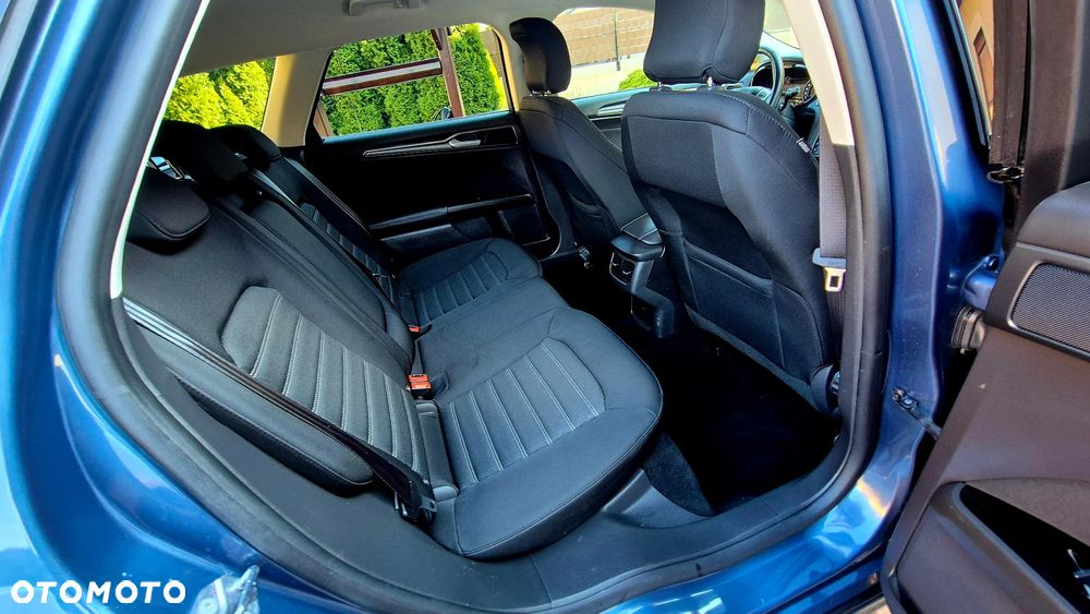 Ford Mondeo 2.0 EcoBlue Titanium - 25