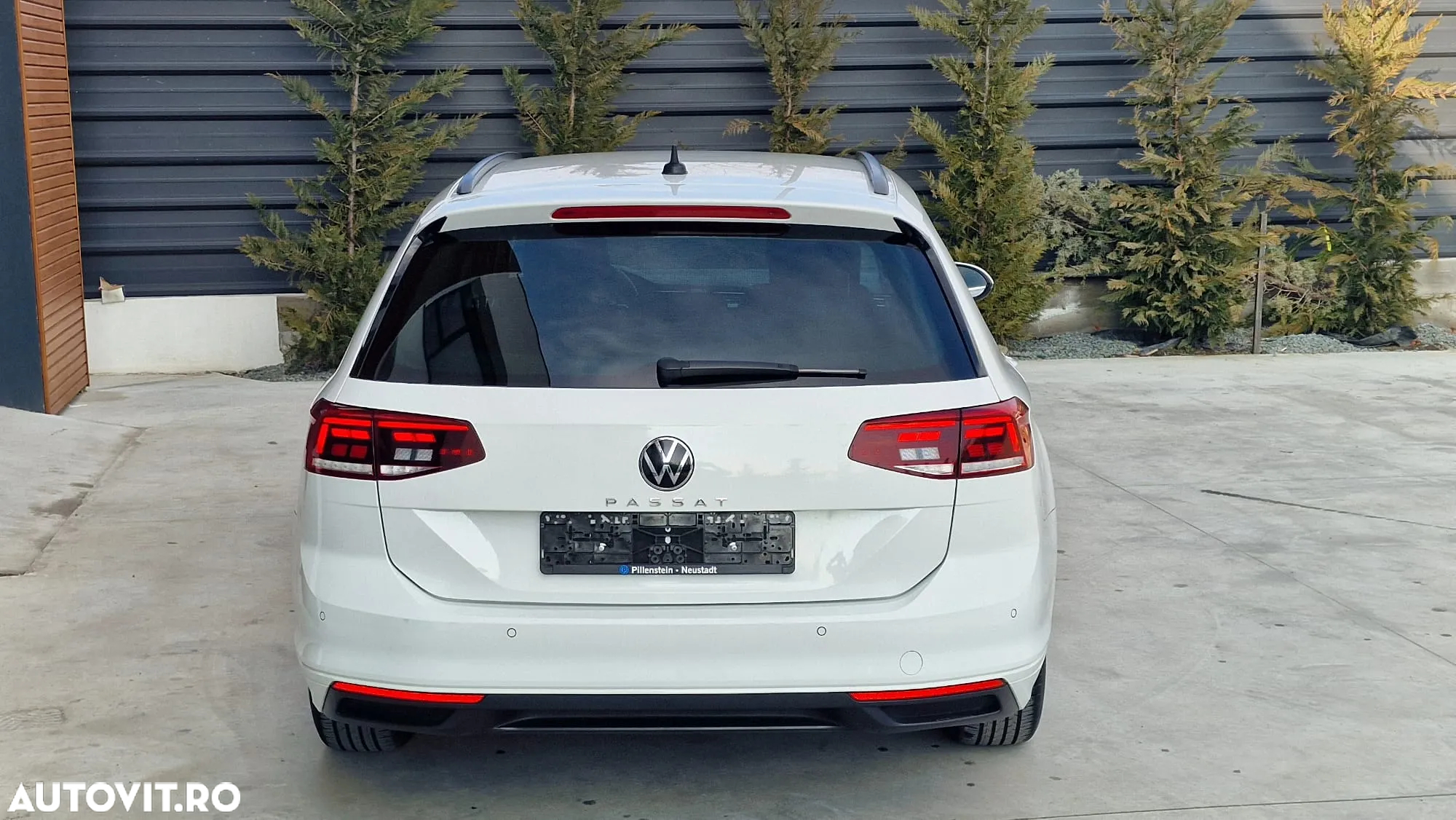 Volkswagen Passat Variant 2.0 TDI DSG Business - 5