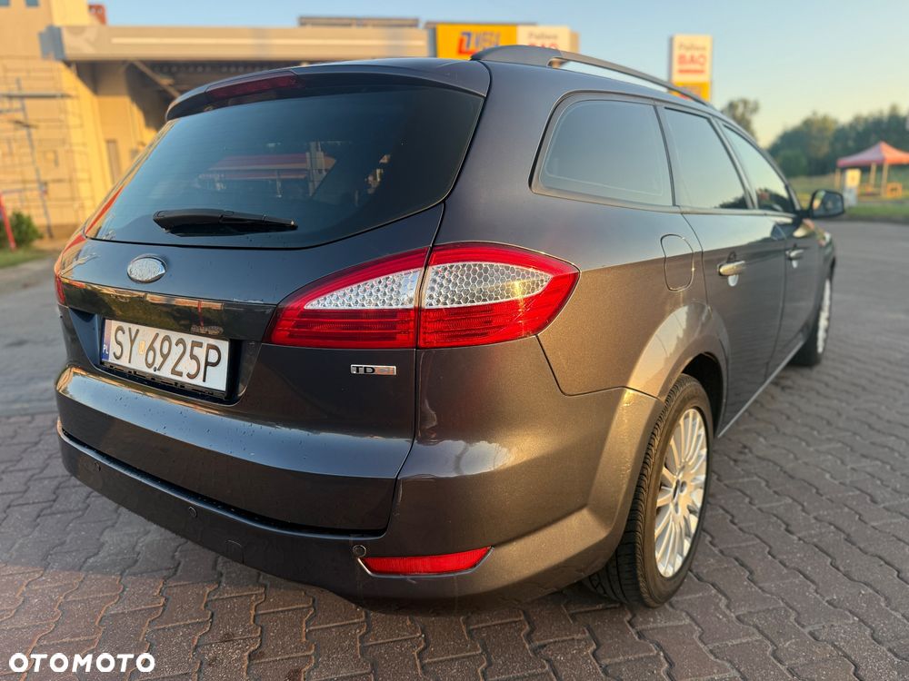 Ford Mondeo 2.0 TDCi Ghia - 7
