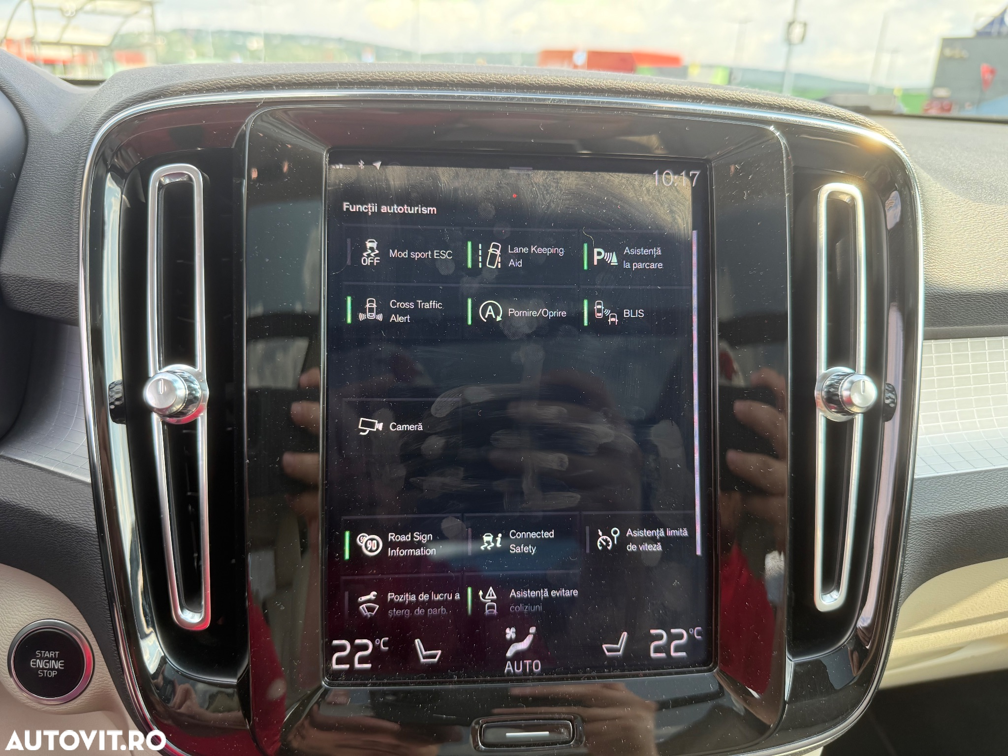 Volvo XC 40 D4 AWD Momentum Pro - 14