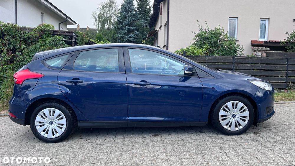Ford Focus 1.5 TDCi SYNC Edition - 6