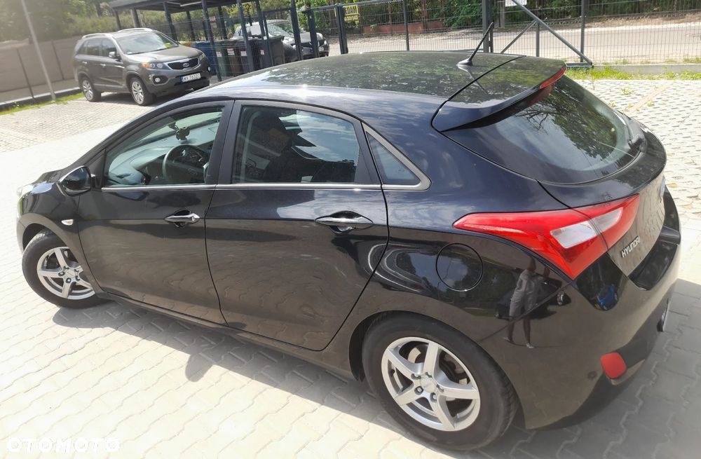Hyundai i30 1.4 BlueDrive Classic - 12