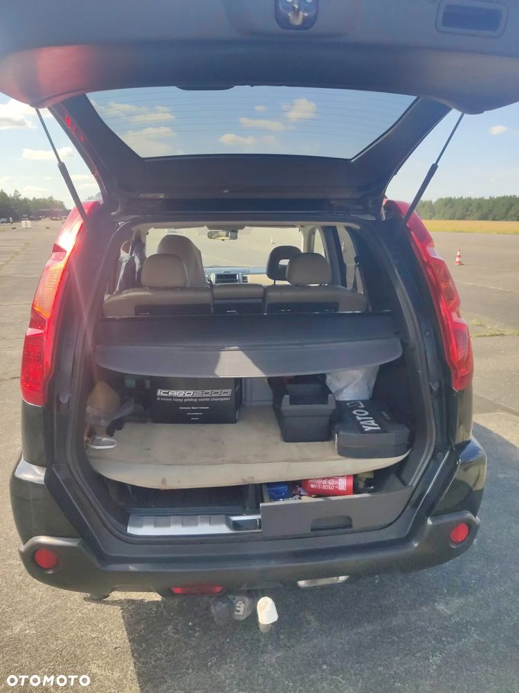 Nissan X-Trail 2.0 dCi LE - 11