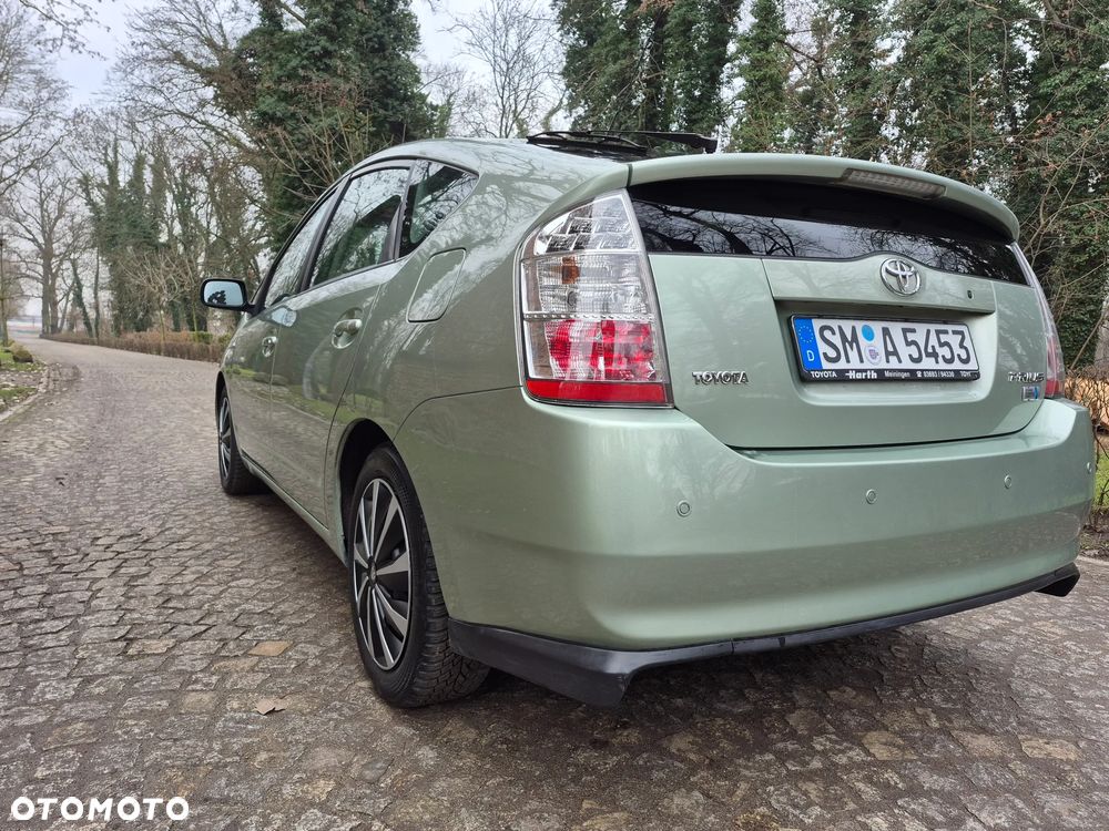 Toyota Prius 1.5 VVT-i Sol - 5