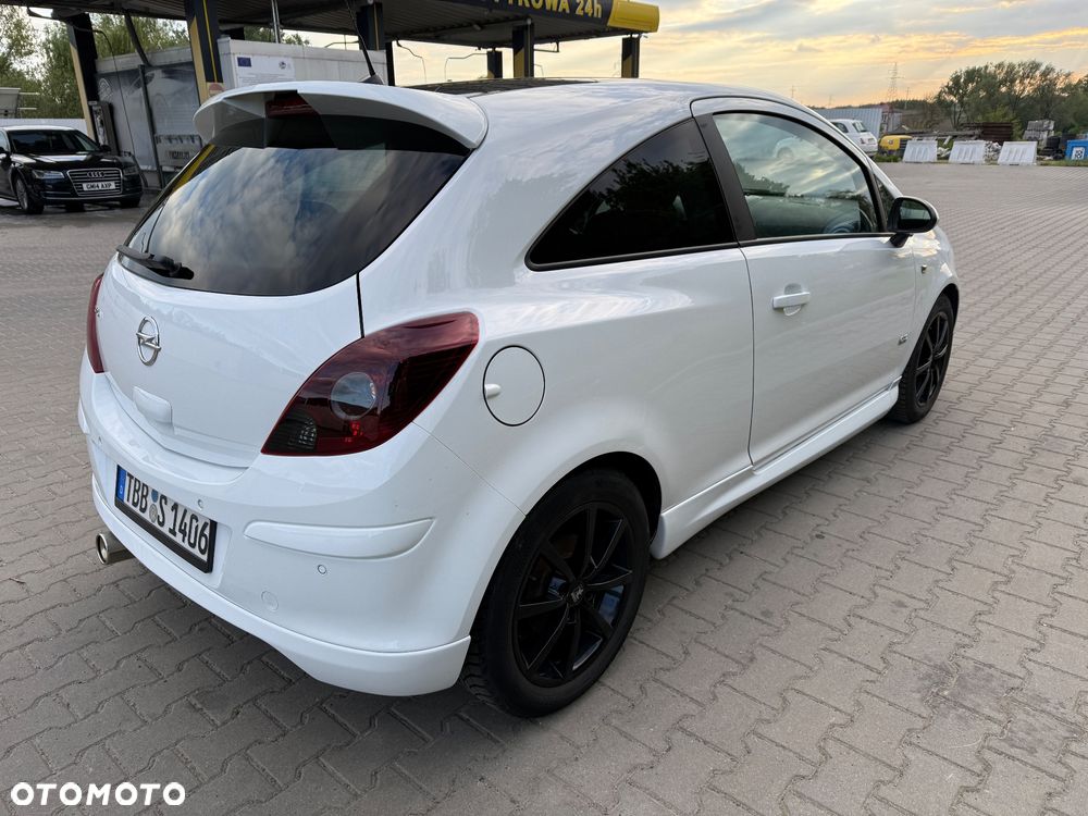 Opel Corsa 1.4 16V Sport - 4