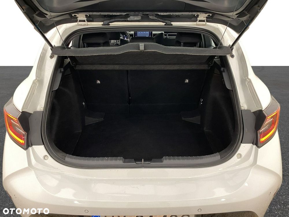 Toyota Corolla - 12