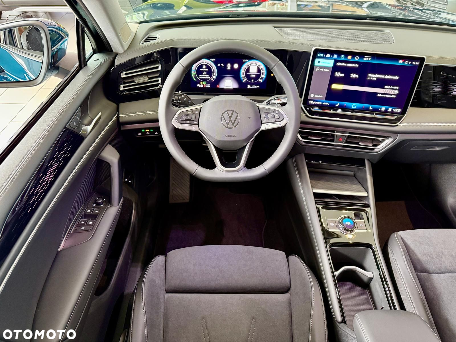 Volkswagen Tiguan - 7