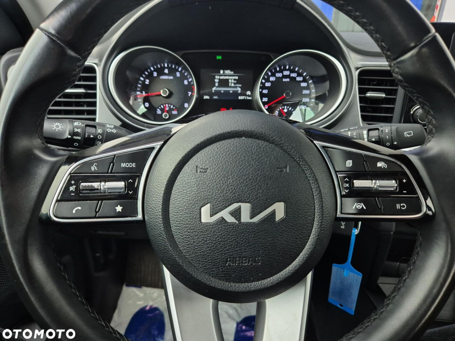 Kia Ceed 1.5 T-GDI M - 23
