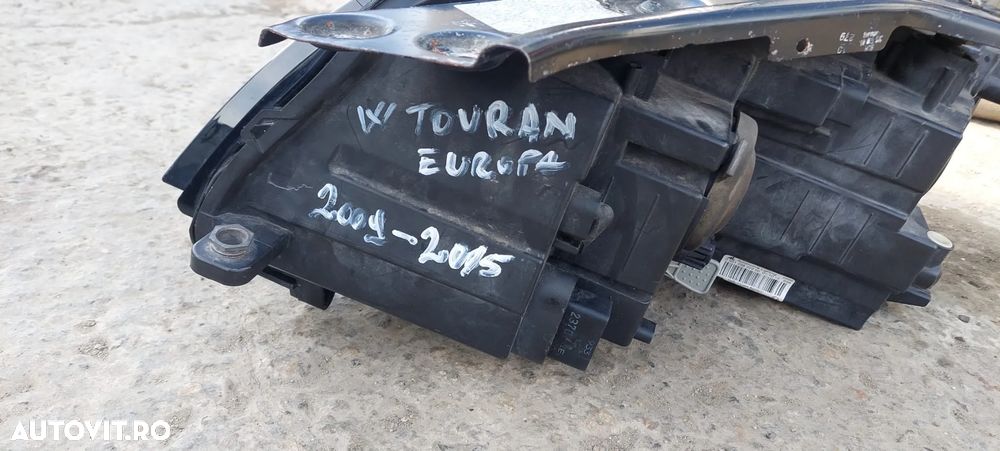 Faruri VW Touran 2010 - 2015 - 6