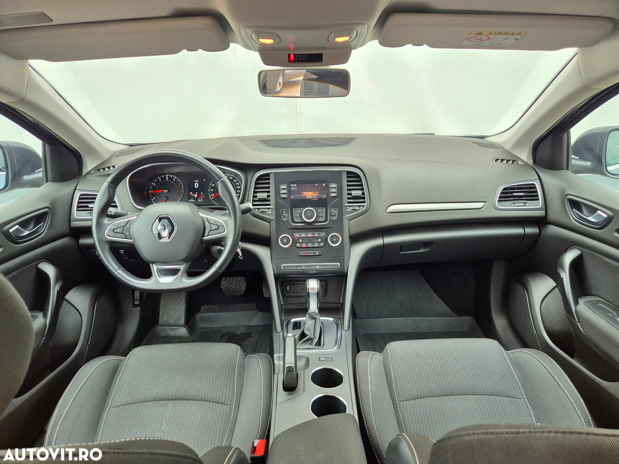 Renault Megane TCe 140 EDC GPF Zen - 13