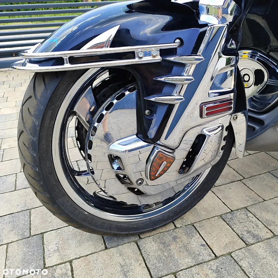 Honda GL - 4