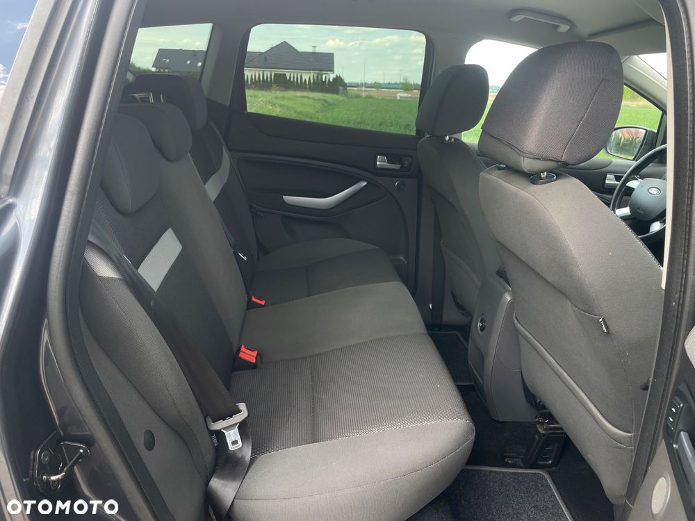 Ford Kuga 2.0 TDCi Trend - 14