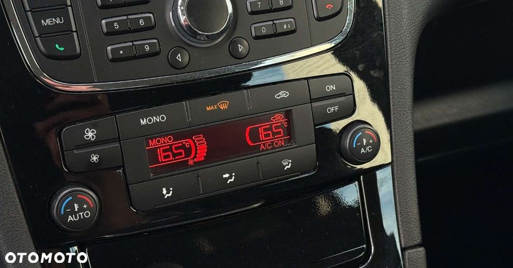 Ford S-Max - 26