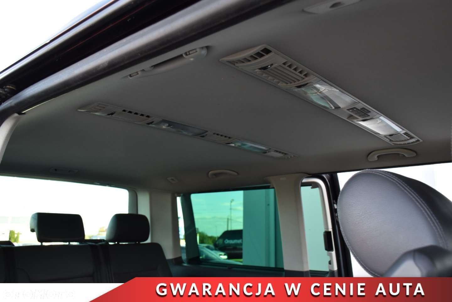 Volkswagen Multivan - 22