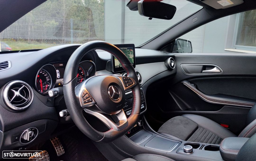 Mercedes-Benz CLA 220 CDi AMG Line Aut. - 11