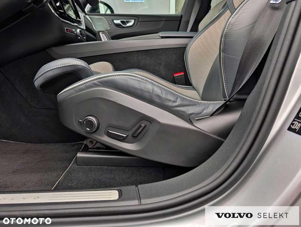Volvo XC 60 - 12