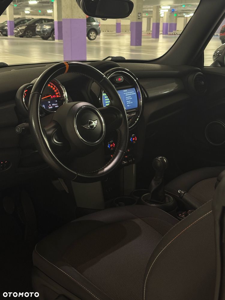 MINI Cooper Sidewalk - 7