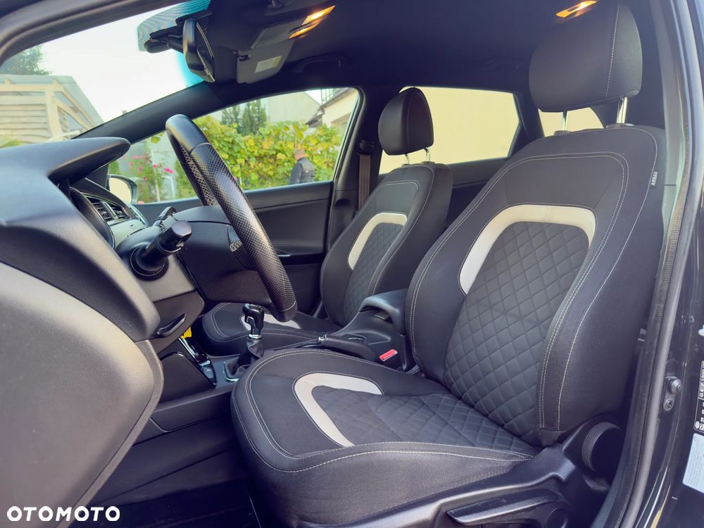 Kia Ceed Cee'd 1.6 CRDi GT Line - 20