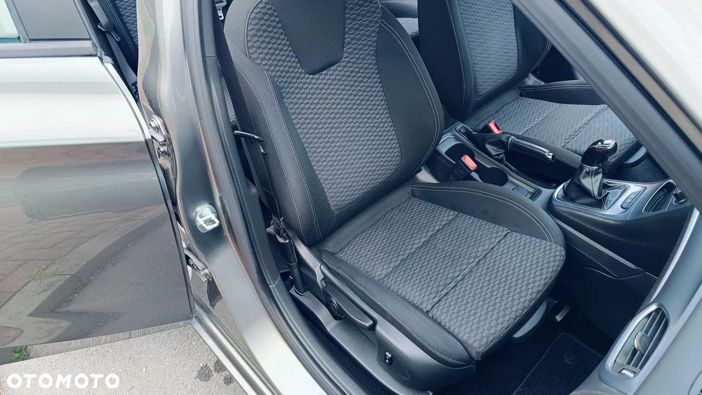 Opel Astra 1.4 Turbo Dynamic - 20