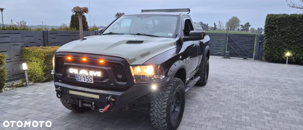 Dodge RAM - 1